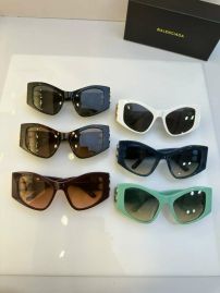 Picture of Balenciga Sunglasses _SKUfw55531915fw